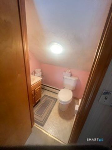 35 Circle Drive, Enfield, CT 06082