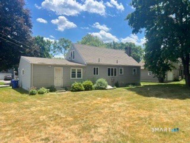 35 Circle Drive, Enfield, CT 06082