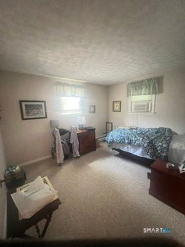 35 Circle Drive, Enfield, CT 06082