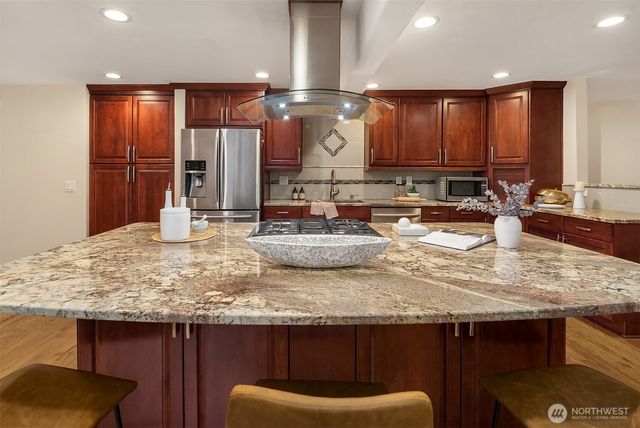 4522 182nd Place SW, Lynnwood, WA 98037