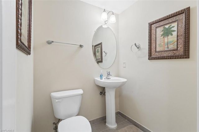 2825 Palm Beach BLVD 203, Fort Myers, FL 33916