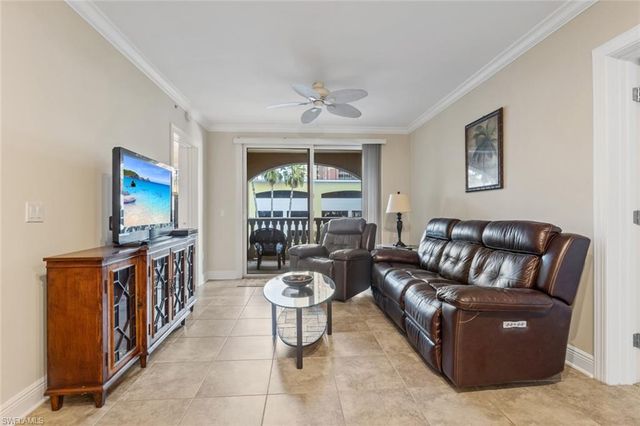 2825 Palm Beach BLVD 203, Fort Myers, FL 33916