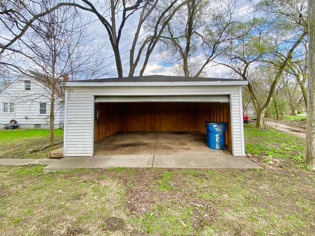 306 CALUMET Boulevard, Harvey, IL 60426