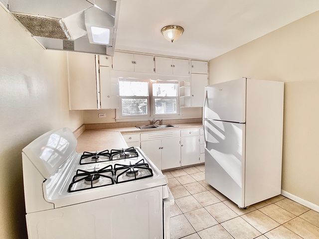 306 CALUMET Boulevard, Harvey, IL 60426