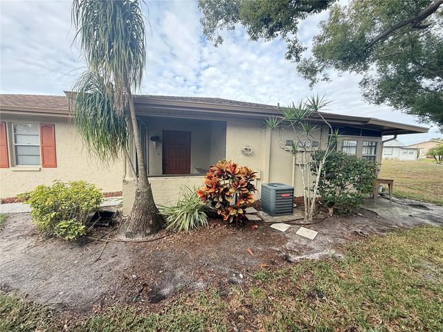 407 FELTHAM TRAIL UNIT B 48, Sun City Center, FL 33573