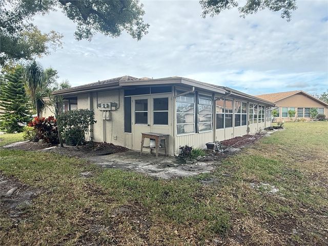 407 FELTHAM TRAIL UNIT B 48, Sun City Center, FL 33573