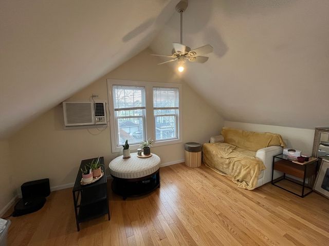 52 Egerton 1, Arlington, MA 02474