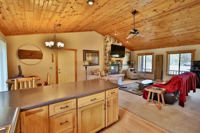 238 10th Avenue, Nekoosa, WI 54457