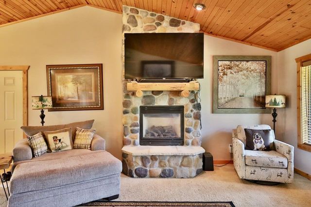 238 10th Avenue, Nekoosa, WI 54457