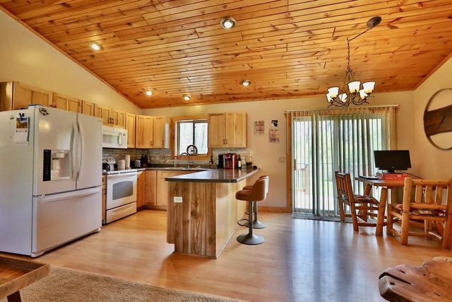 238 10th Avenue, Nekoosa, WI 54457