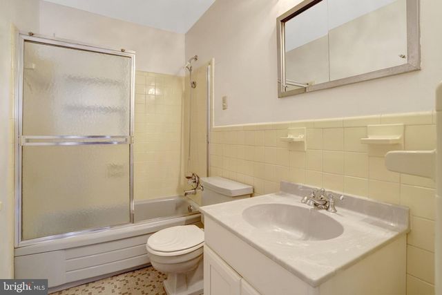 3716 N VERNON ST, Arlington, VA 22207