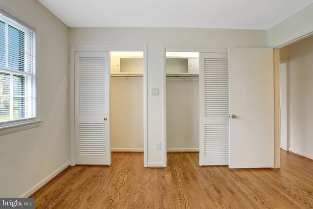 3716 N VERNON ST, Arlington, VA 22207