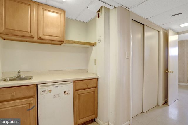 3716 N VERNON ST, Arlington, VA 22207