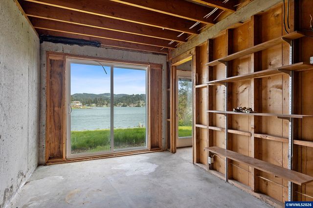 3401 NE Yacht Av, Lincoln City, OR 97367
