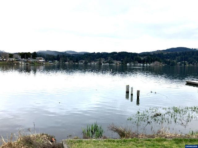 3401 NE Yacht Av, Lincoln City, OR 97367