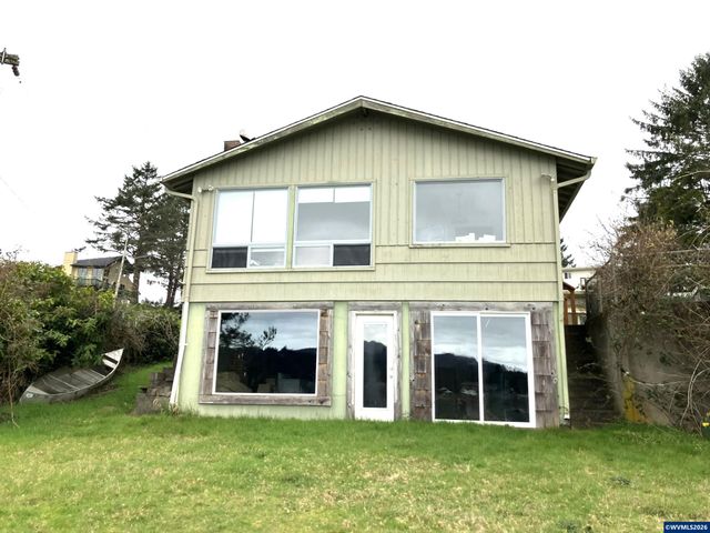 3401 NE Yacht Av, Lincoln City, OR 97367