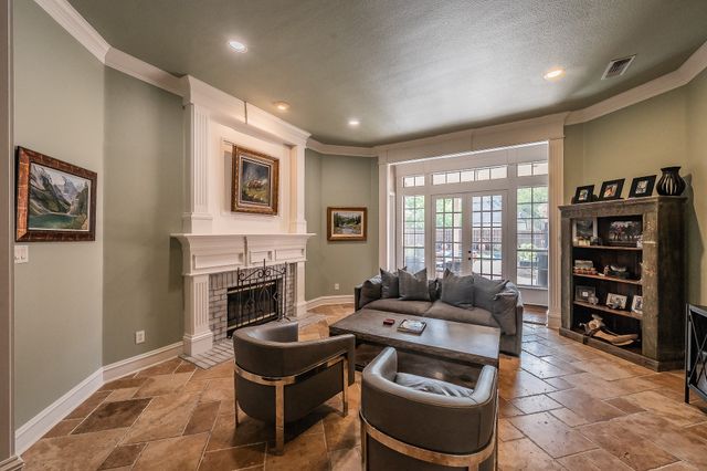 703 Henderson Court, Allen, TX 75013