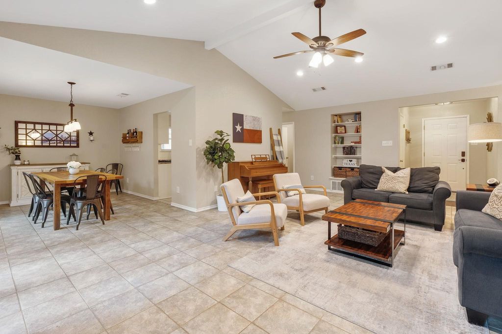 13151 Mill Stone DR, Austin, TX 78729