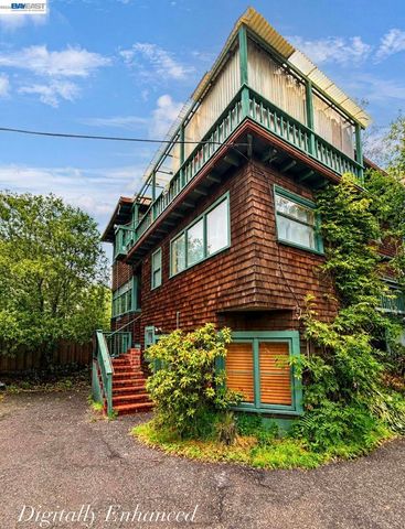 2610 College Ave, Berkeley, CA 94704