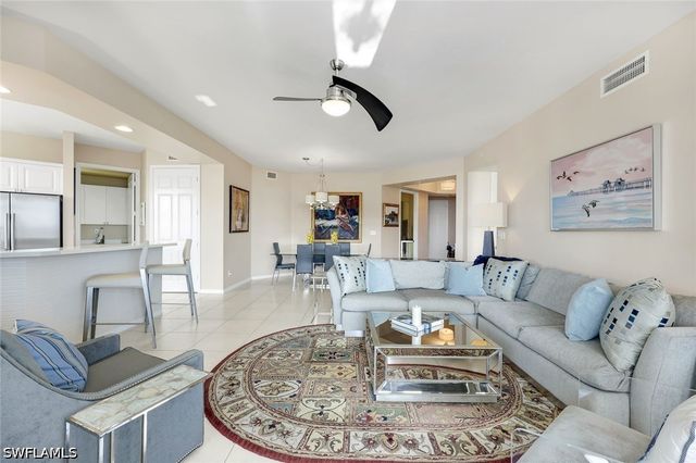 400 Flagship DR 902, Naples, FL 34108