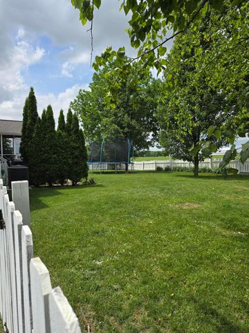 246 Weeping Willow Run Drive, Johnstown, OH 43031