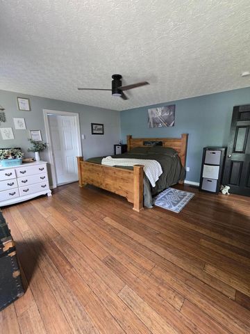 246 Weeping Willow Run Drive, Johnstown, OH 43031