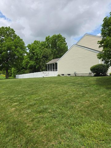 246 Weeping Willow Run Drive, Johnstown, OH 43031