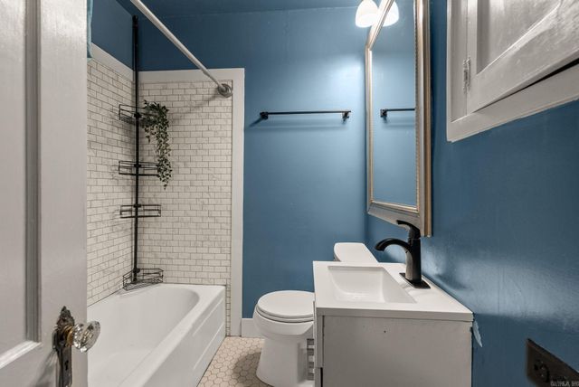 3301 W 7th Street, Little Rock, AR 72205