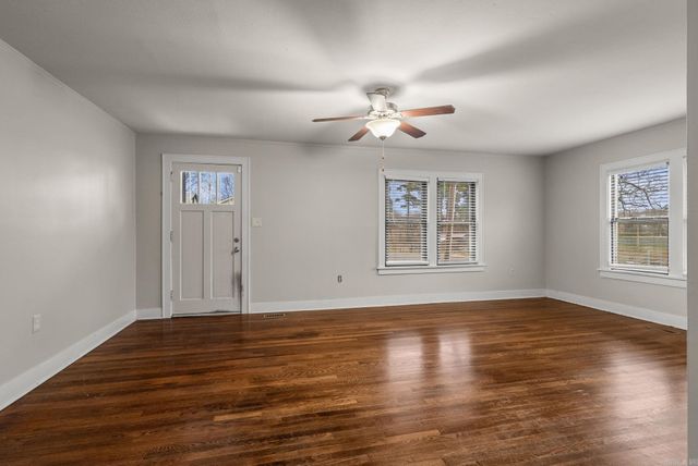 3301 W 7th Street, Little Rock, AR 72205