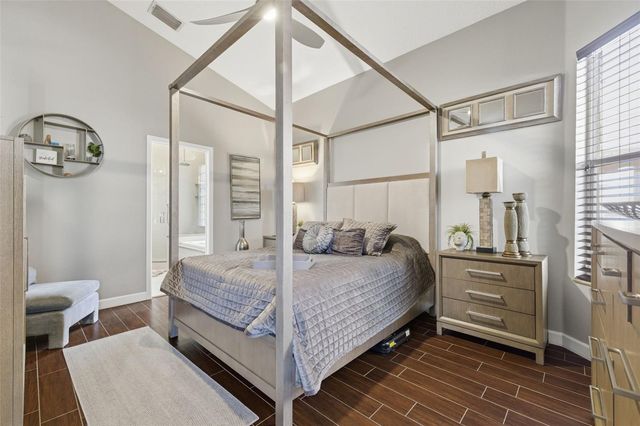 1754 WOOD BROOK STREET, Tarpon Springs, FL 34689