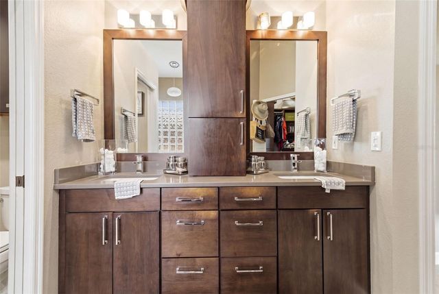 1754 WOOD BROOK STREET, Tarpon Springs, FL 34689