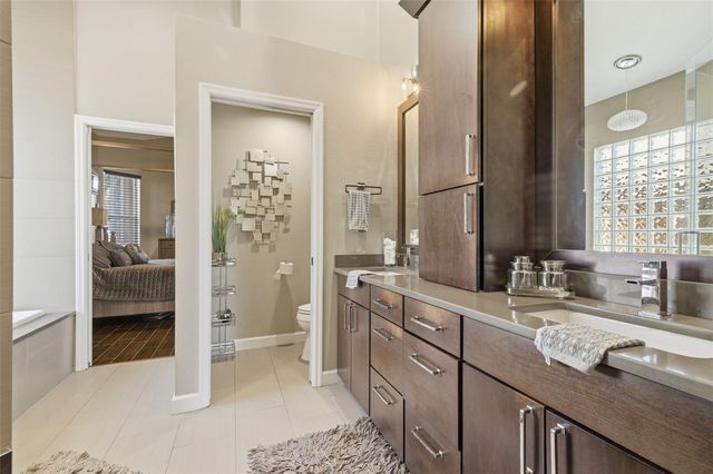 1754 WOOD BROOK STREET, Tarpon Springs, FL 34689