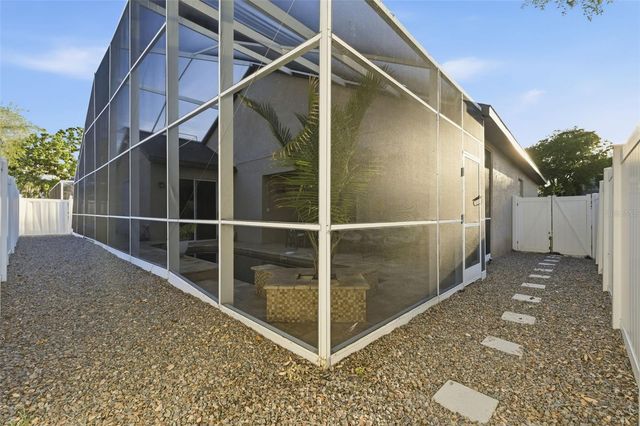 1754 WOOD BROOK STREET, Tarpon Springs, FL 34689