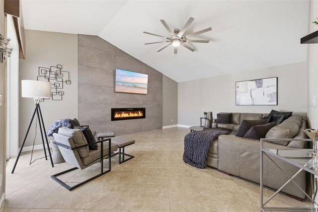 1754 WOOD BROOK STREET, Tarpon Springs, FL 34689