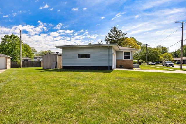 9053 Hess Drive, Highland, IN 46322