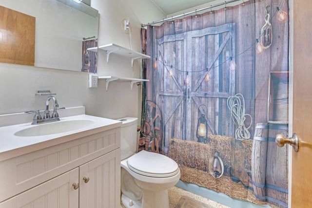 9053 Hess Drive, Highland, IN 46322