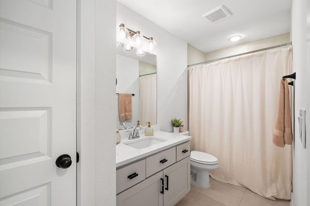 6220 Sontag DR, Austin, TX 78738