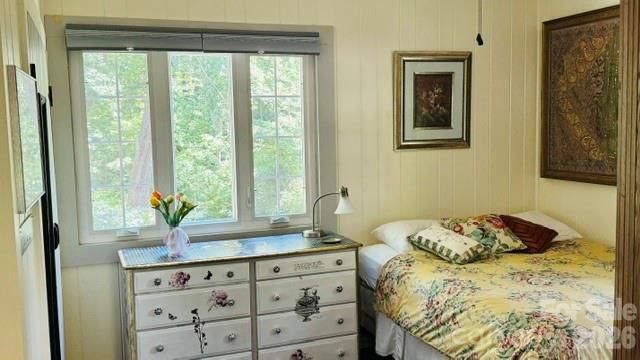 23 Leatherwood Lane, Hendersonville, NC 28739