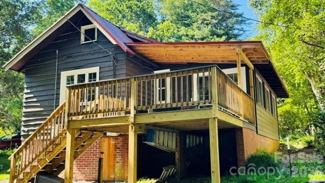 23 Leatherwood Lane, Hendersonville, NC 28739