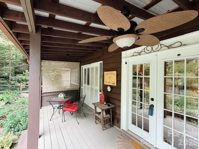 23 Leatherwood Lane, Hendersonville, NC 28739