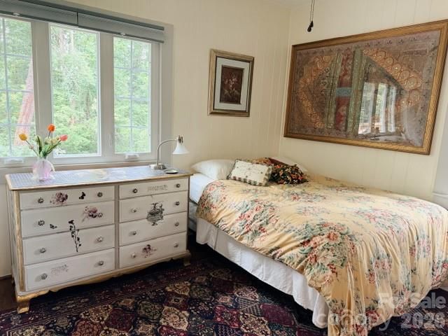 23 Leatherwood Lane, Hendersonville, NC 28739