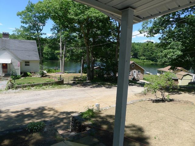 4 Cranberry Meadow Shore Rd, Charlton, MA 01507