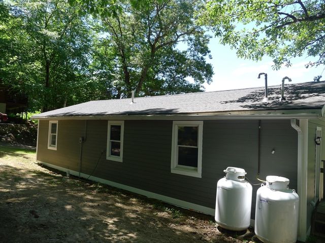 4 Cranberry Meadow Shore Rd, Charlton, MA 01507