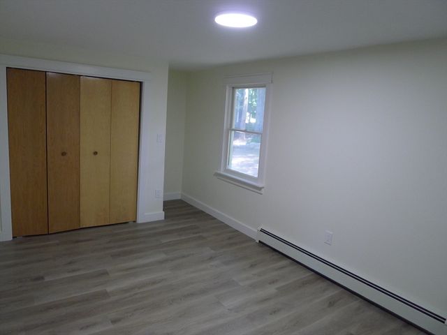 4 Cranberry Meadow Shore Rd, Charlton, MA 01507