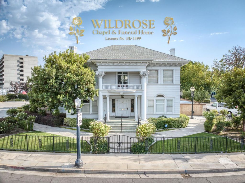 916 E Divisadero Street, Fresno, CA 93721