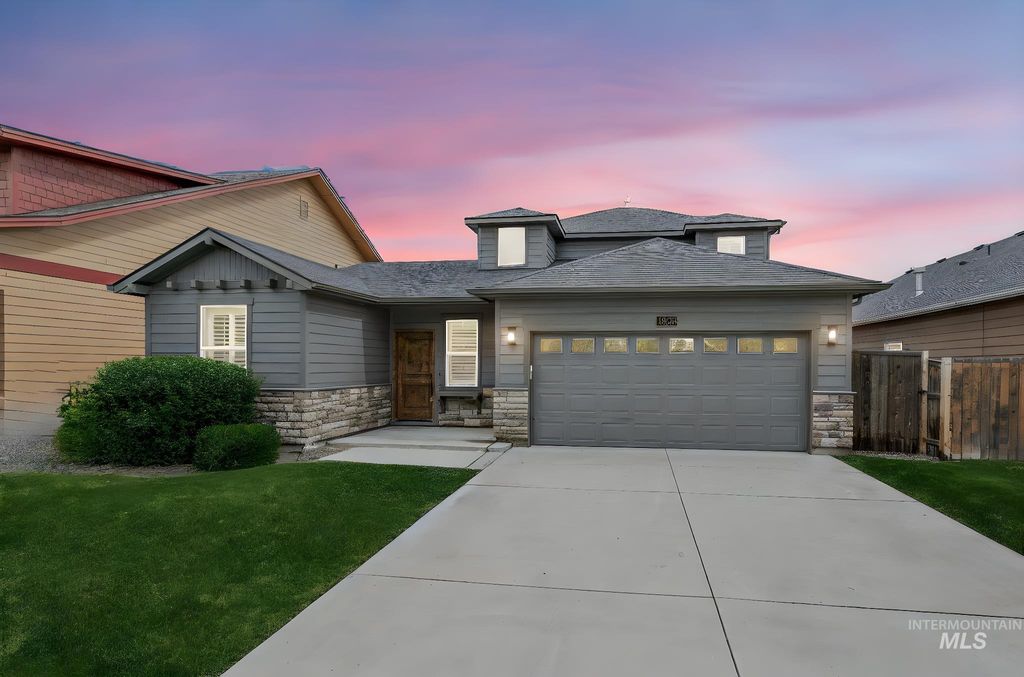 10130 W Brownstone Dr, Boise, ID 83709 photo 1