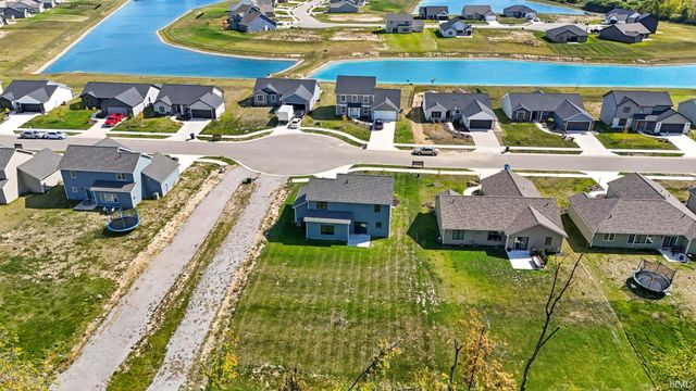 1155 Lagonda Trail, Fort Wayne, IN 46818