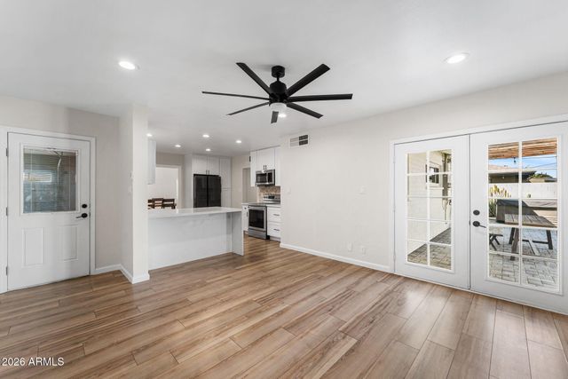 8302 E Windsor Avenue, Scottsdale, AZ 85257