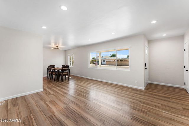 8302 E Windsor Avenue, Scottsdale, AZ 85257