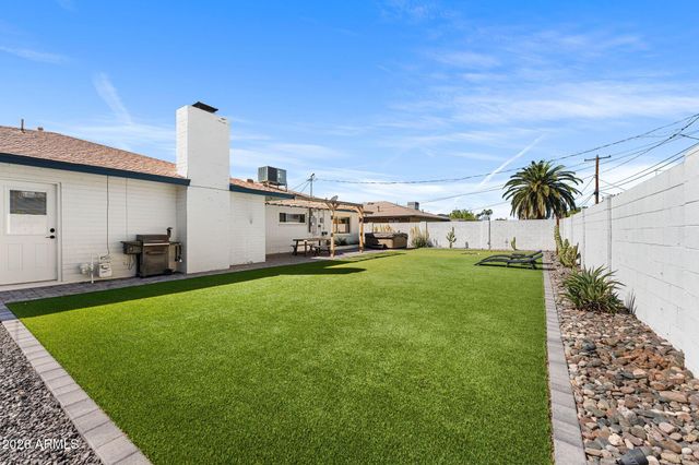 8302 E Windsor Avenue, Scottsdale, AZ 85257